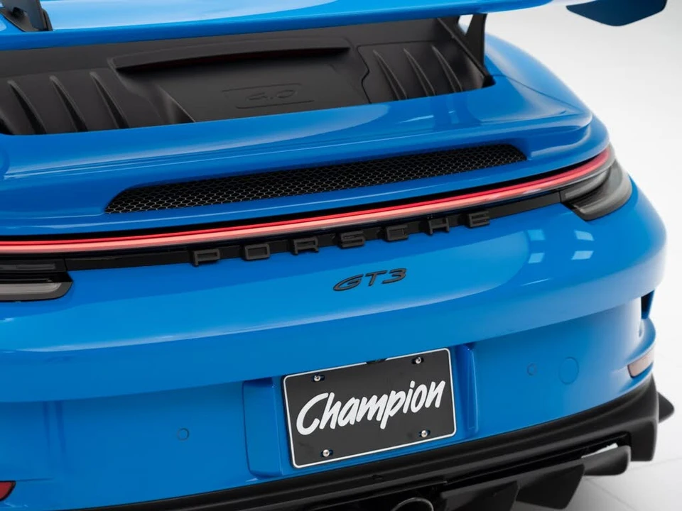 2022 Porsche 992 GT3 - Image 14 of 31