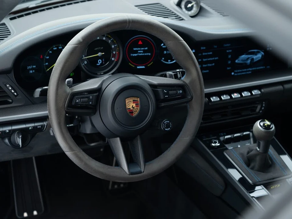 2022 Porsche 992 GT3 - Image 20 of 31