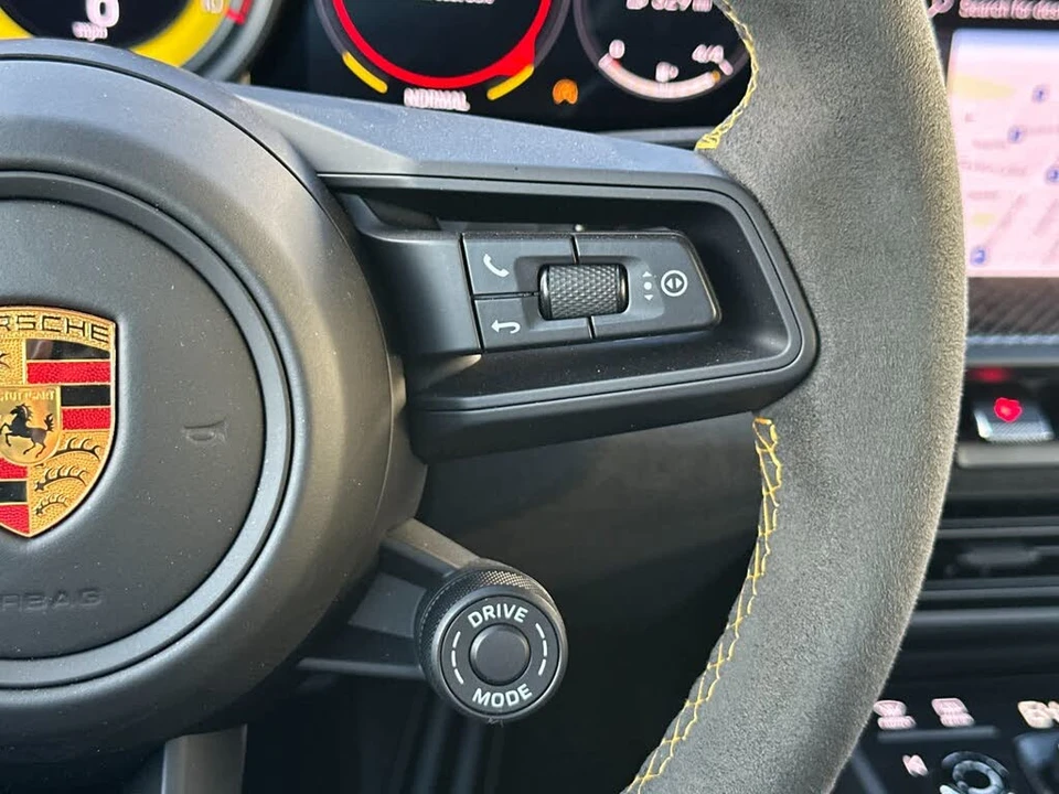 2022 Porsche 992 GT3 - Image 23 of 29