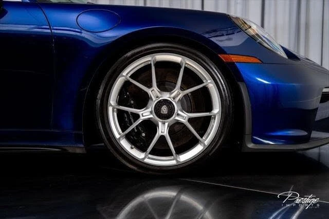 2022 Porsche 992 GT3 - Image 17 of 31
