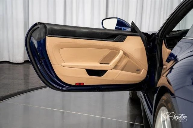 2022 Porsche 992 GT3 - Image 19 of 31