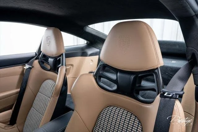 2022 Porsche 992 GT3 - Image 23 of 31