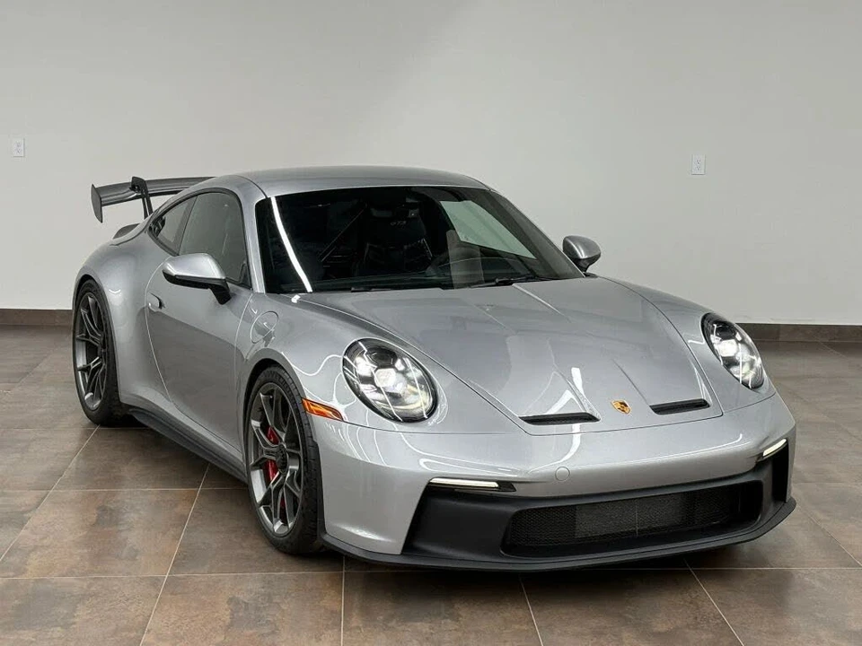 2022 Porsche 992 GT3 - Image 22 of 31