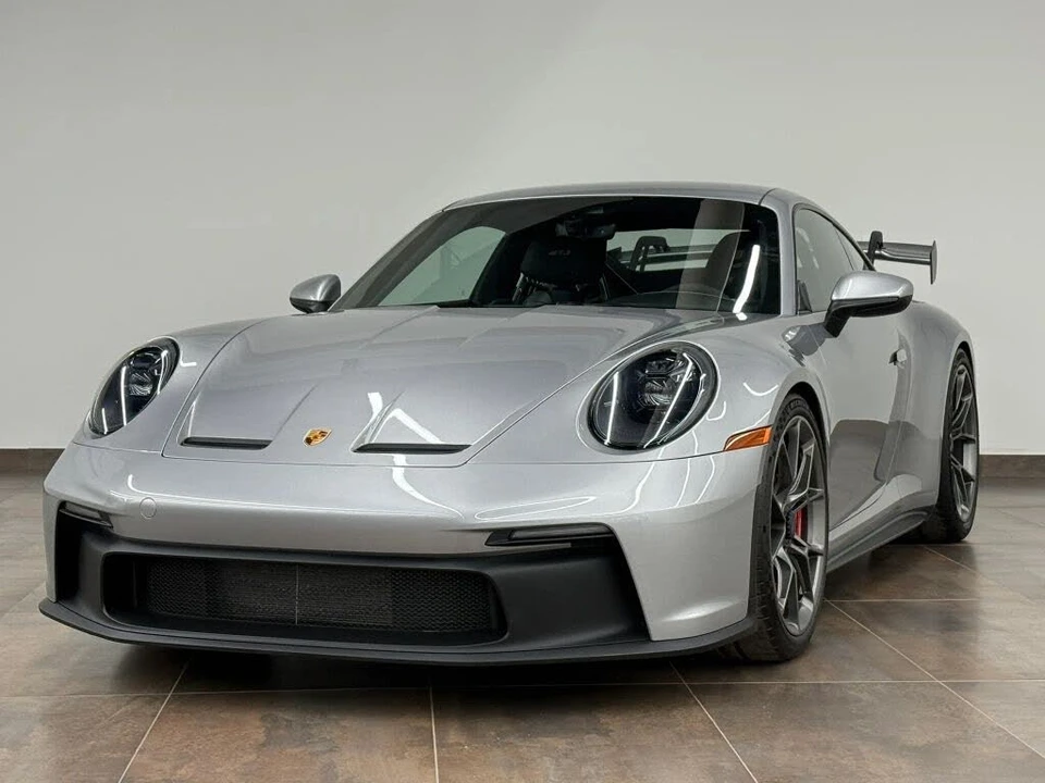 2022 Porsche 992 GT3 - Image 2 of 31