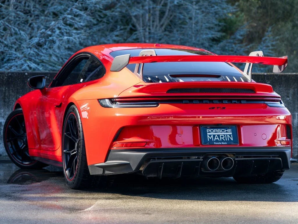 2022 Porsche 992 GT3 - Image 3 of 31