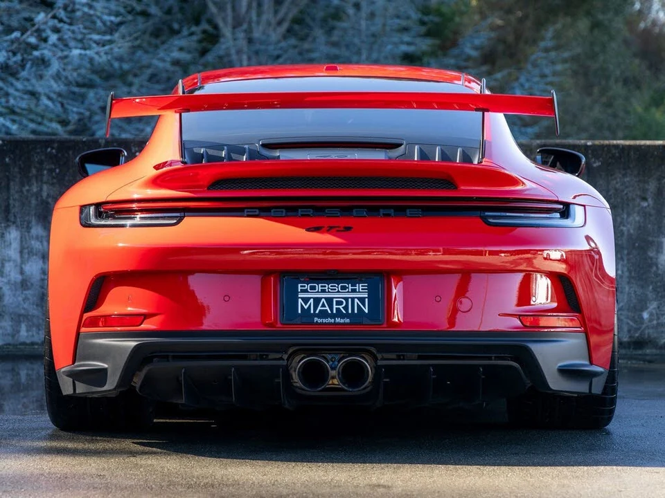 2022 Porsche 992 GT3 - Image 10 of 31