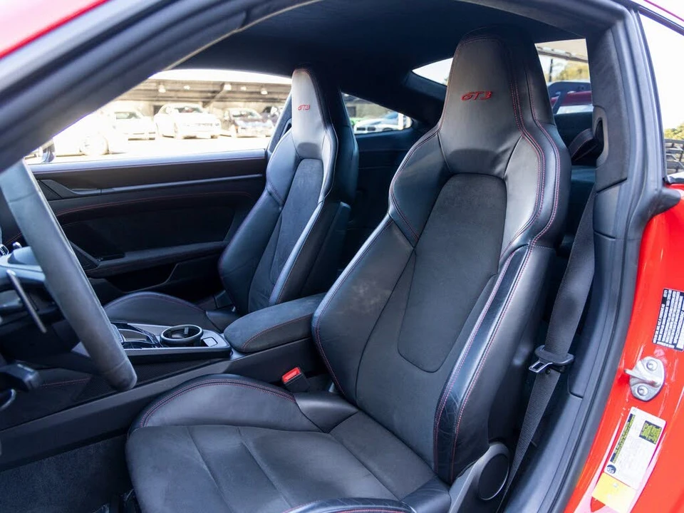2022 Porsche 992 GT3 - Image 5 of 31