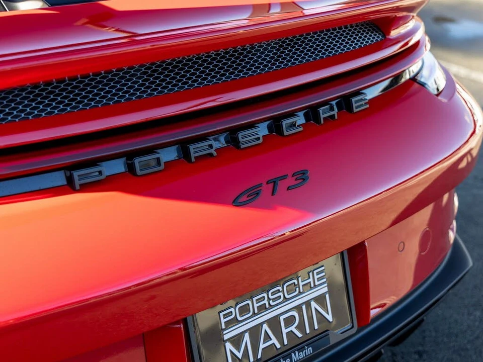 2022 Porsche 992 GT3 - Image 24 of 31