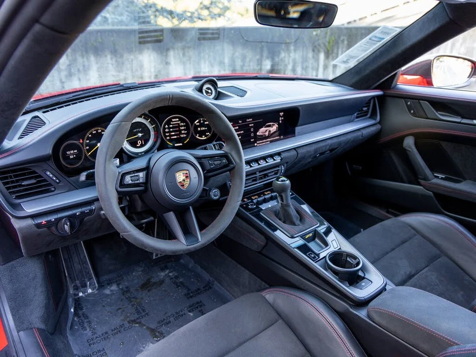 2022 Porsche 992 GT3 - Image 4 of 31