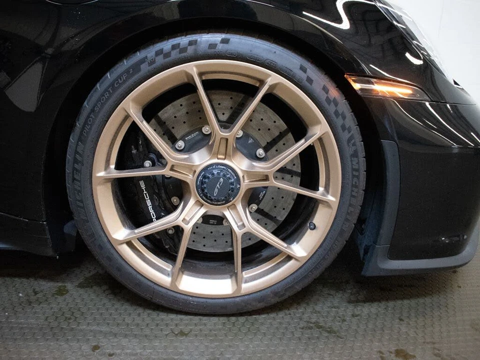 2022 Porsche 992 GT3 - Image 17 of 30