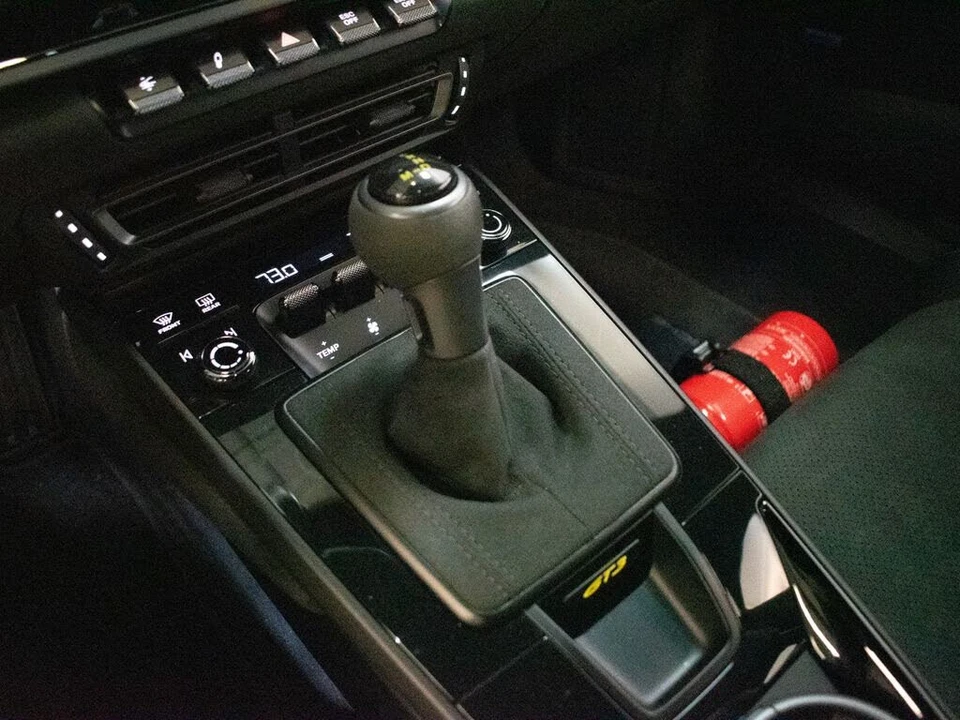2022 Porsche 992 GT3 - Image 28 of 30