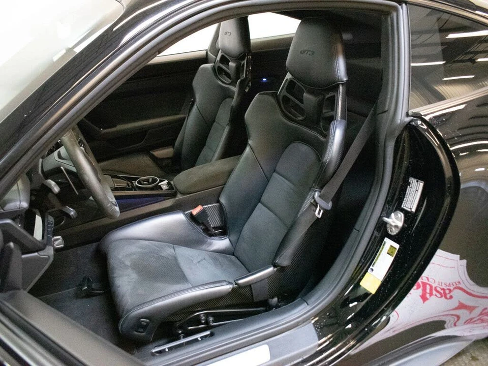 2022 Porsche 992 GT3 - Image 5 of 30