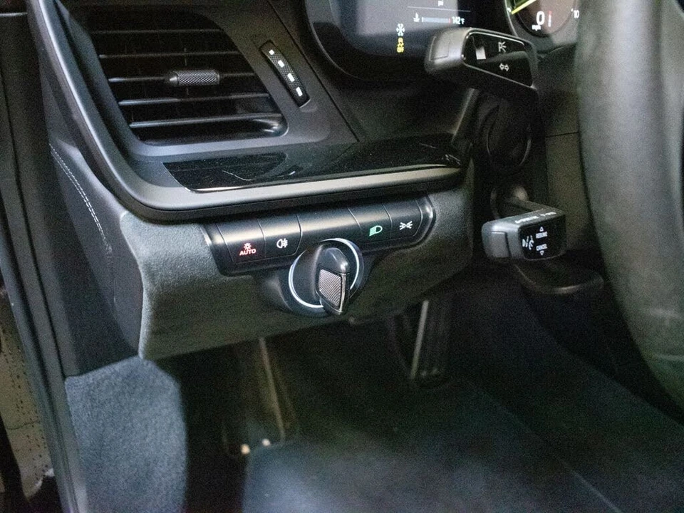 2022 Porsche 992 GT3 - Image 21 of 30
