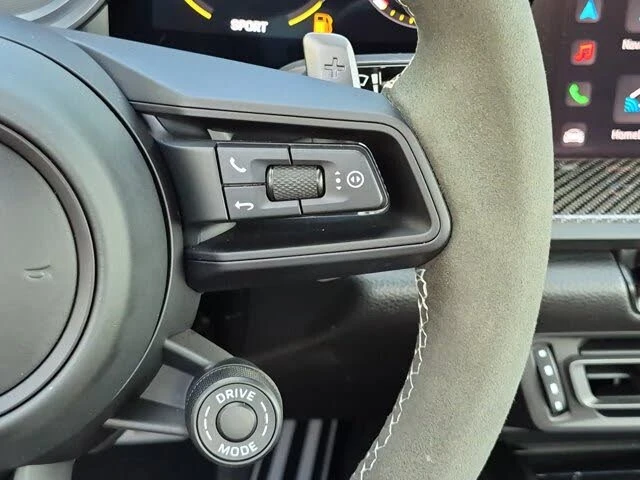 2022 Porsche 992 GT3 - Image 10 of 31