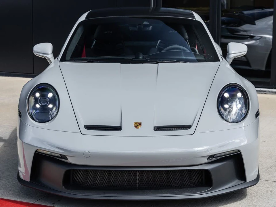 2022 Porsche 992 GT3 - Image 8 of 31