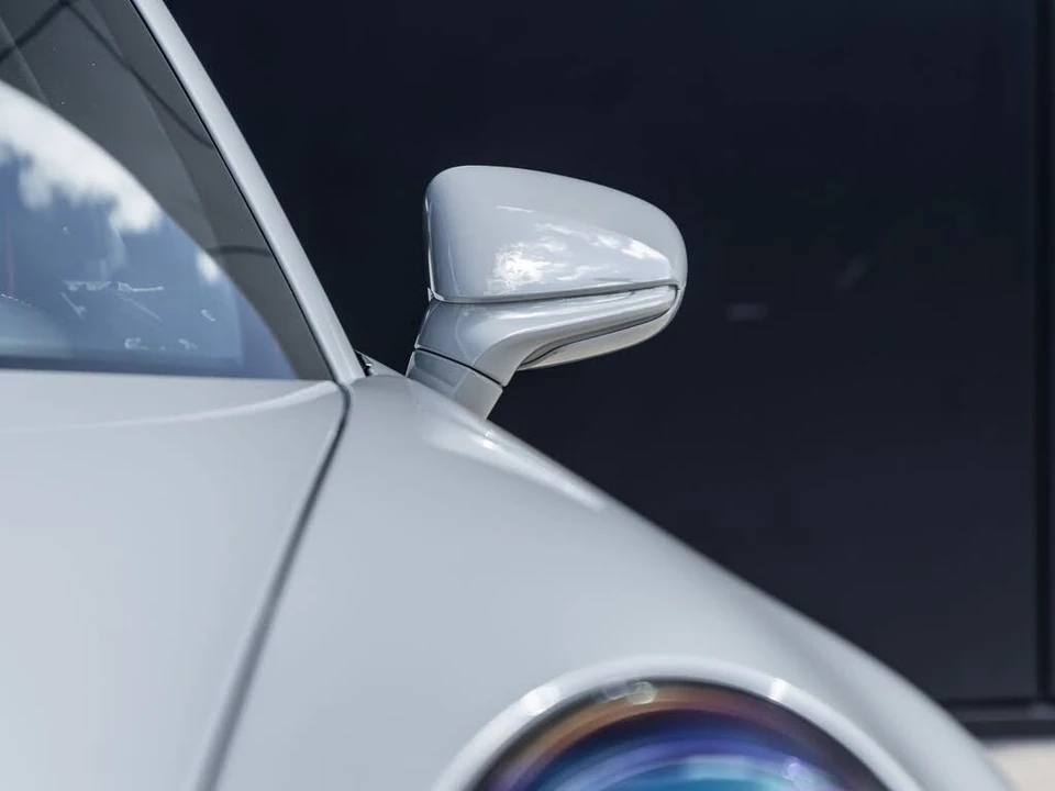 2022 Porsche 992 GT3 - Image 27 of 31