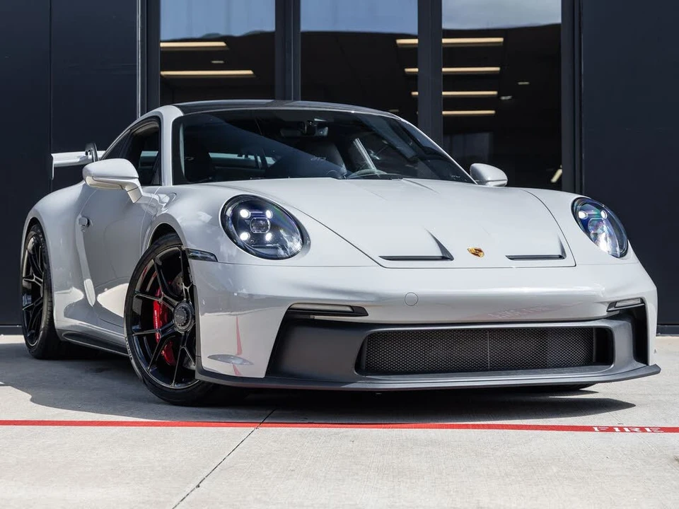 2022 Porsche 992 GT3 - Image 6 of 31