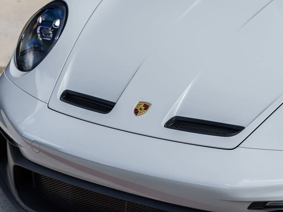 2022 Porsche 992 GT3 - Image 25 of 31