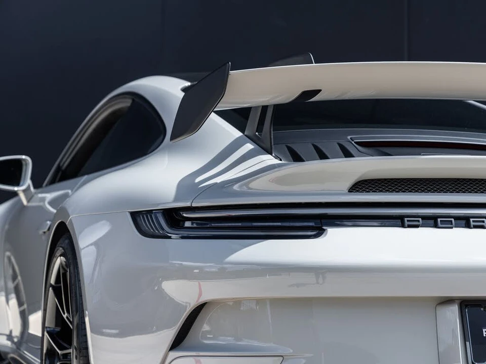 2022 Porsche 992 GT3 - Image 16 of 31