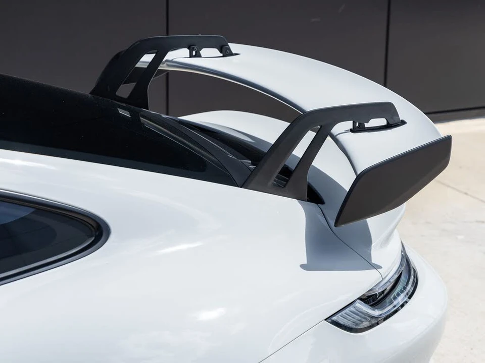 2022 Porsche 992 GT3 - Image 22 of 31