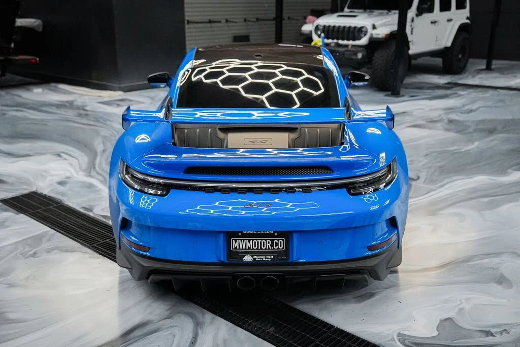 2022 Porsche 992 GT3 - Image 11 of 31