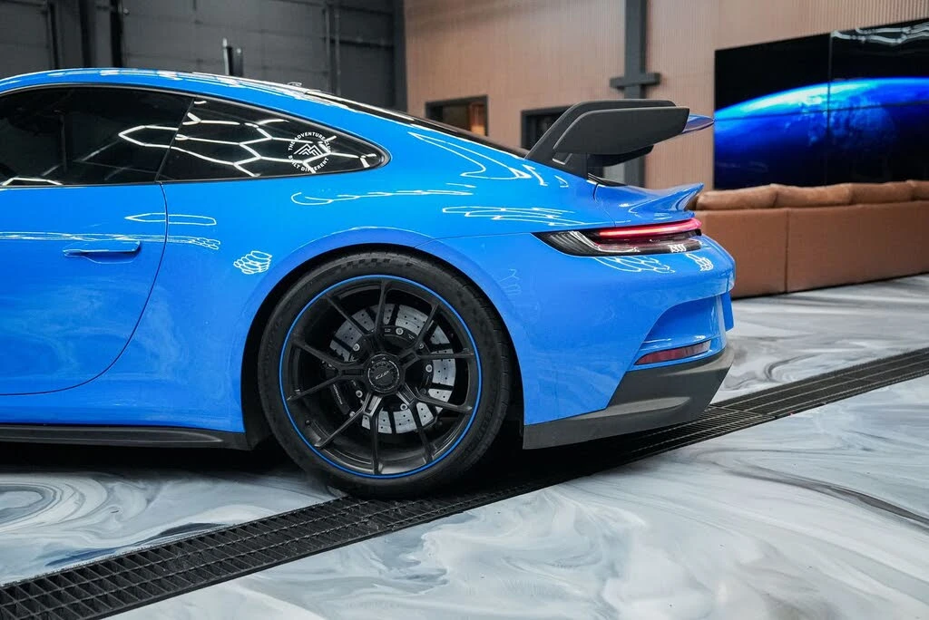 2022 Porsche 992 GT3 - Image 15 of 31