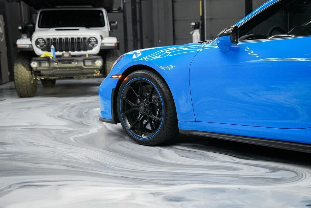 2022 Porsche 992 GT3 - Image 16 of 31
