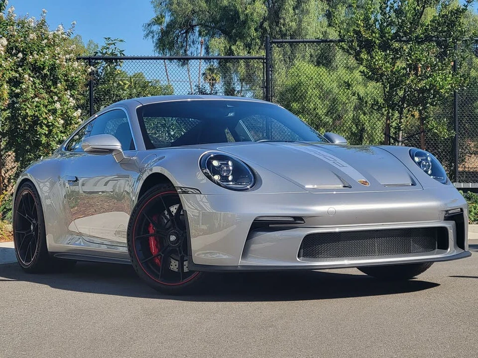 2022 Porsche 992 GT3 - Image 9 of 31