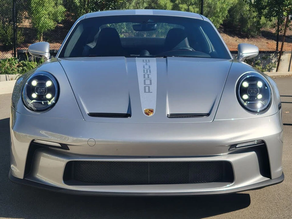 2022 Porsche 992 GT3 - Image 10 of 31