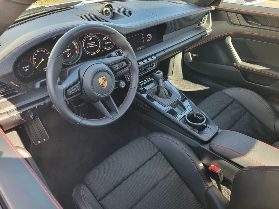 2022 Porsche 992 GT3 - Image 12 of 31