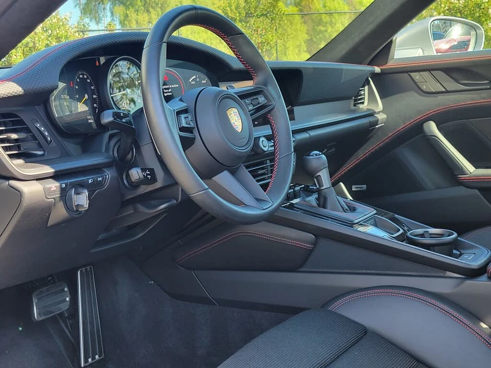 2022 Porsche 992 GT3 - Image 4 of 31