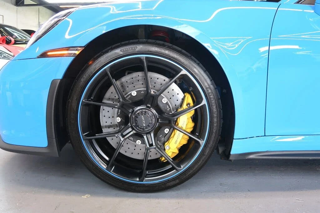 2022 Porsche 992 GT3 - Image 9 of 28