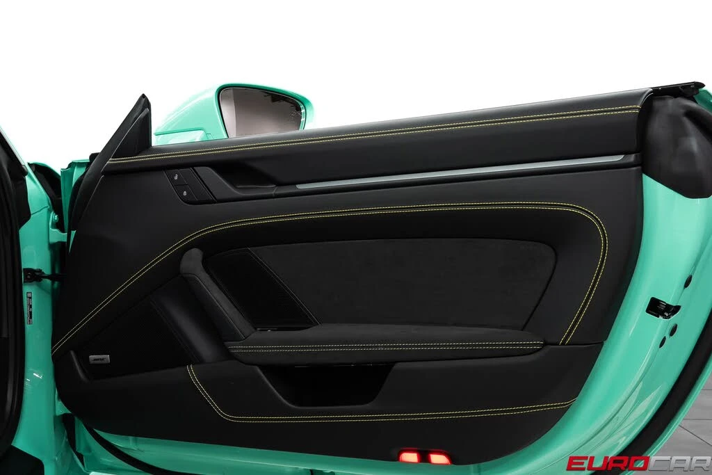 2022 Porsche 992 GT3 - Image 24 of 31