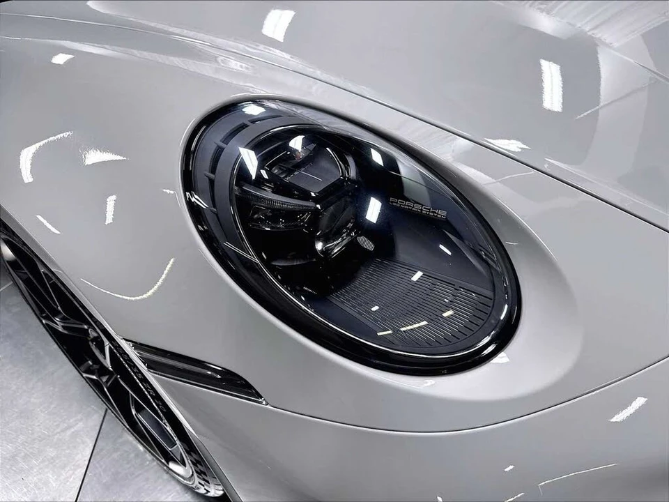 2022 Porsche 992 GT3 - Image 13 of 31
