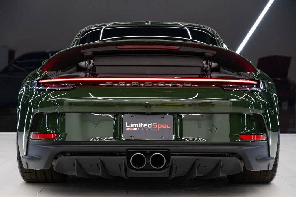 2022 Porsche 992 GT3 - Image 17 of 31