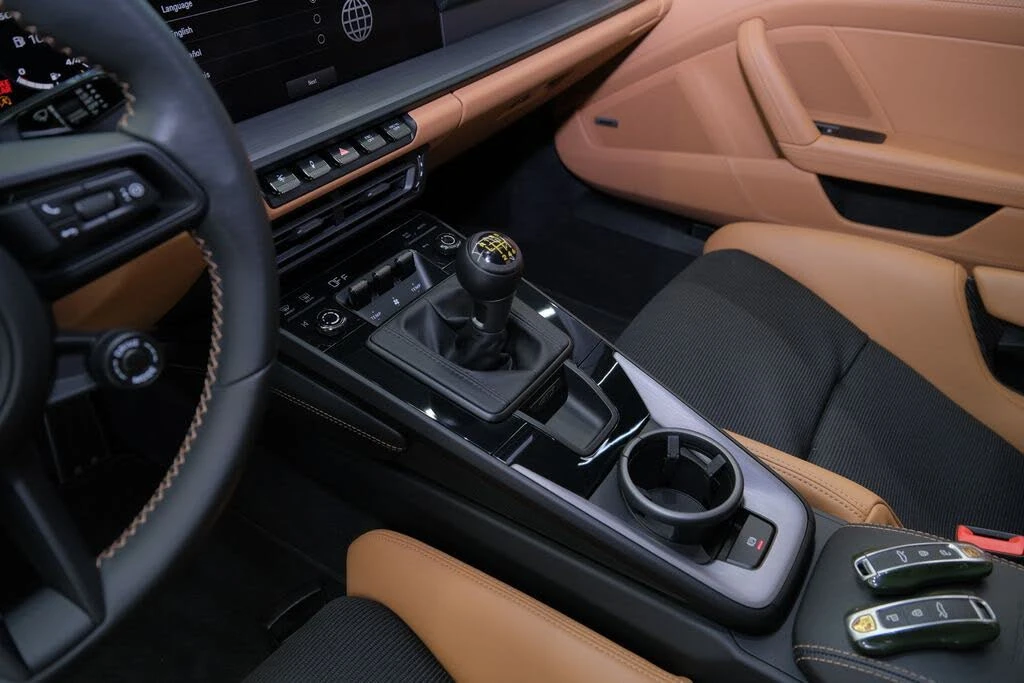 2022 Porsche 992 GT3 - Image 24 of 31