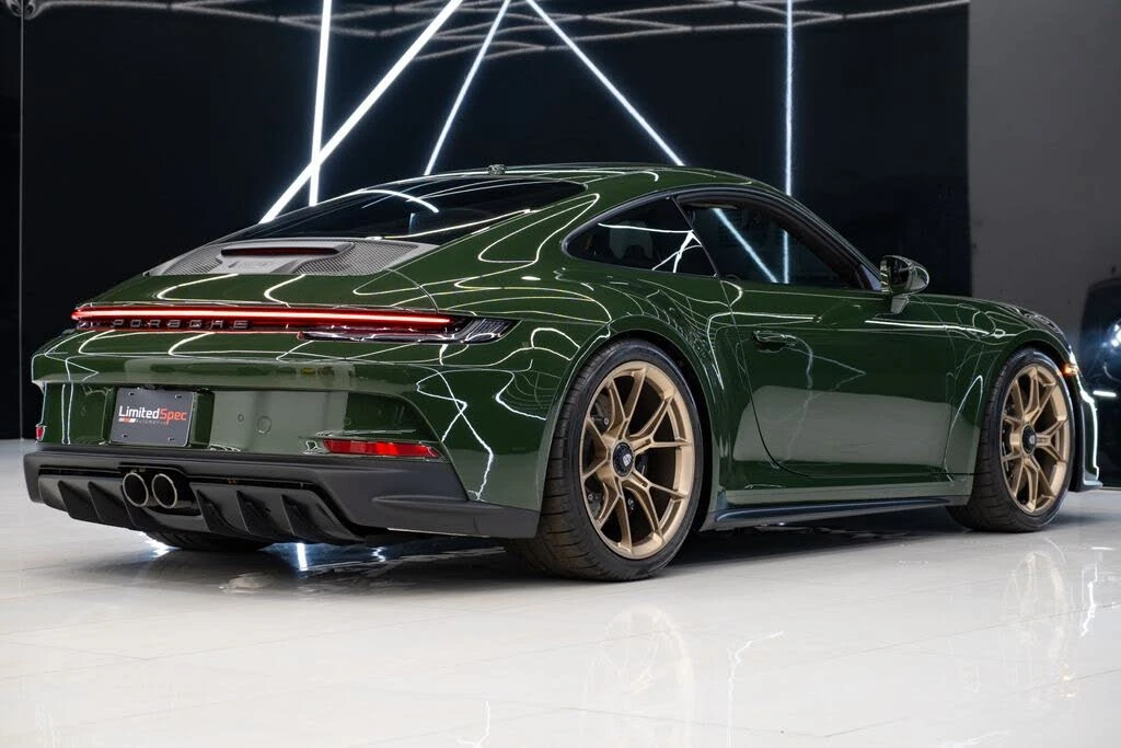2022 Porsche 992 GT3 - Image 15 of 31