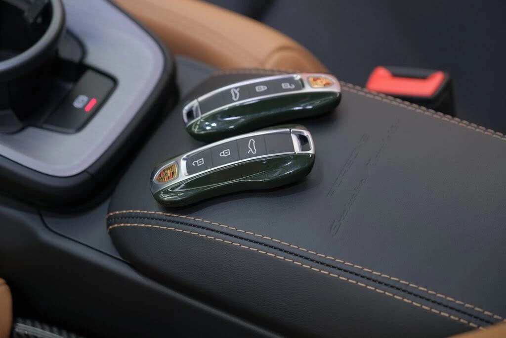 2022 Porsche 992 GT3 - Image 26 of 31