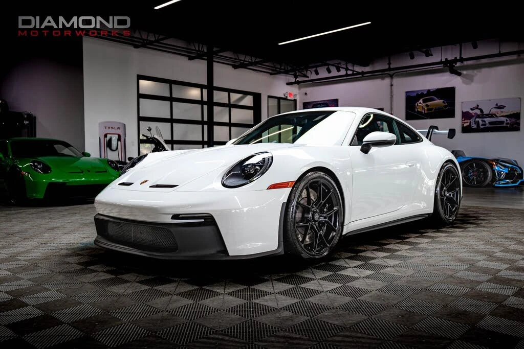 2022 Porsche 992 GT3 - Image 11 of 31