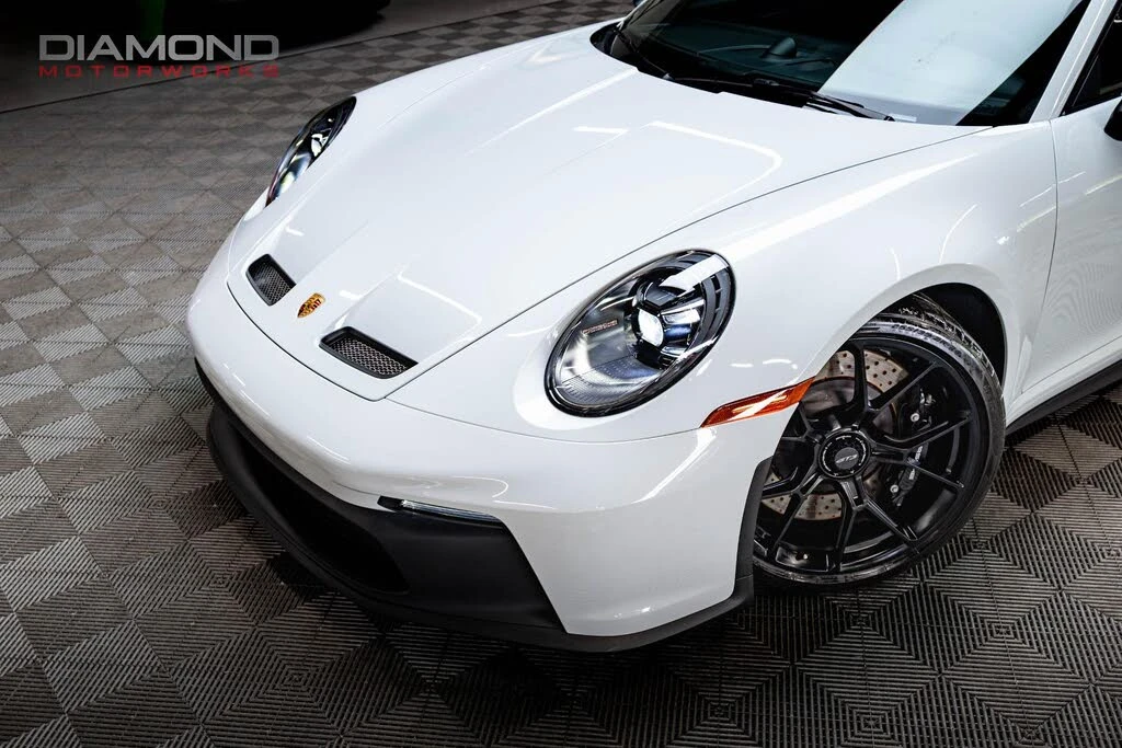 2022 Porsche 992 GT3 - Image 9 of 31
