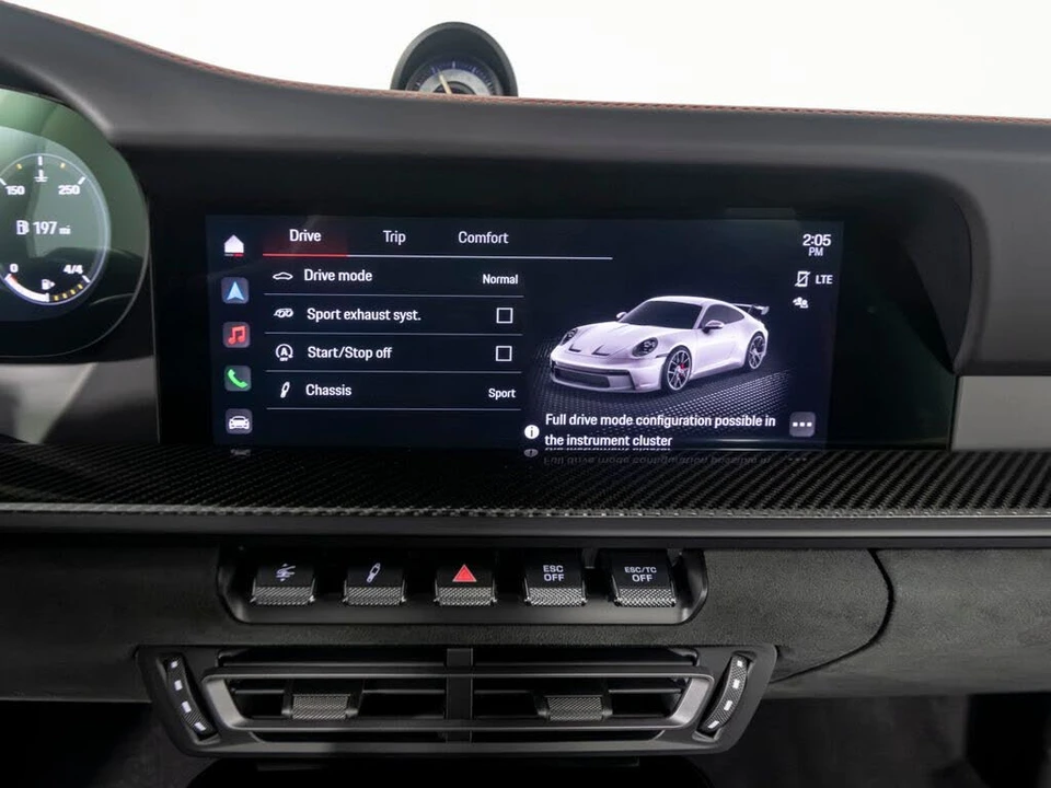 2022 Porsche 992 GT3 - Image 25 of 31