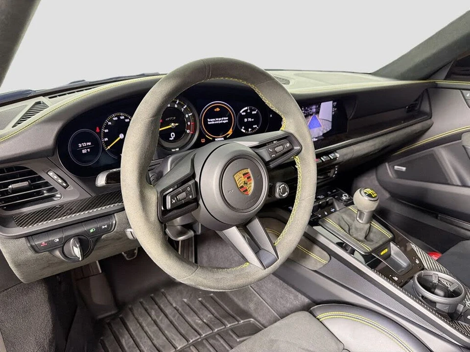 2022 Porsche 992 GT3 - Image 24 of 29