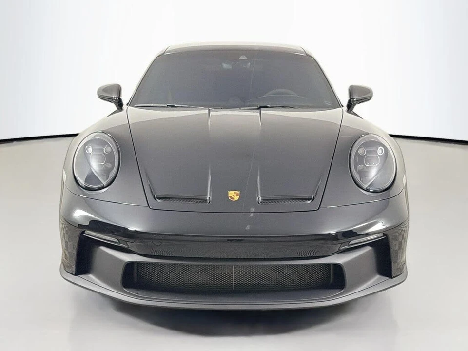 2022 Porsche 992 GT3 - Image 2 of 29