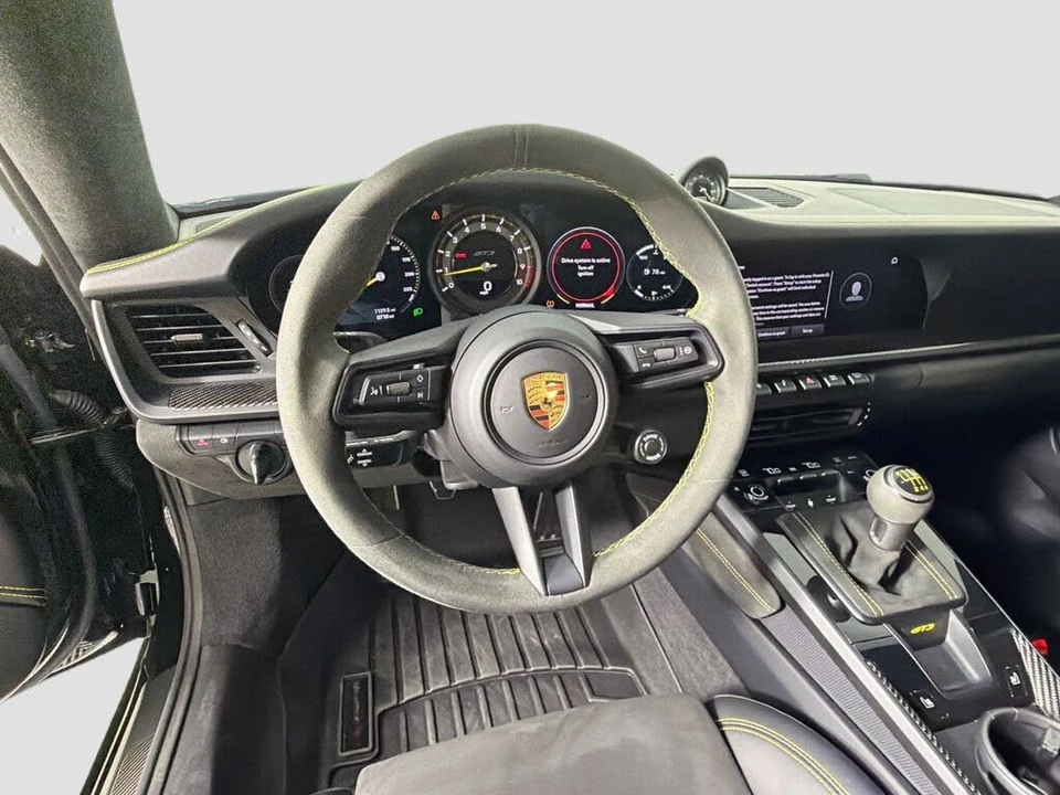 2022 Porsche 992 GT3 - Image 11 of 29