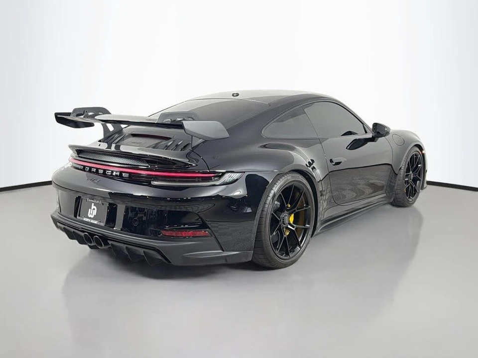 2022 Porsche 992 GT3 - Image 5 of 29