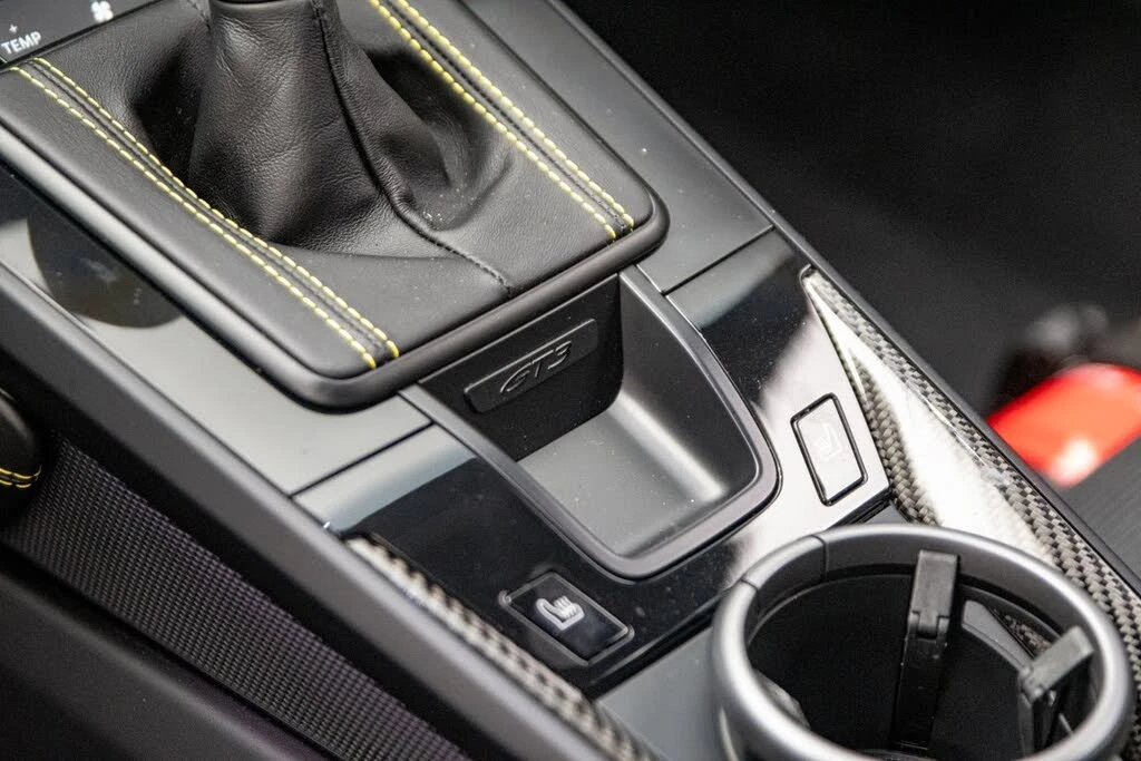 2022 Porsche 992 GT3 - Image 23 of 31