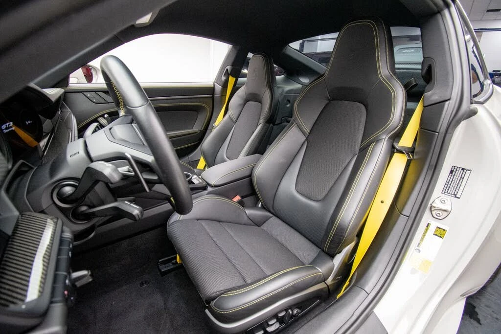 2022 Porsche 992 GT3 - Image 12 of 31