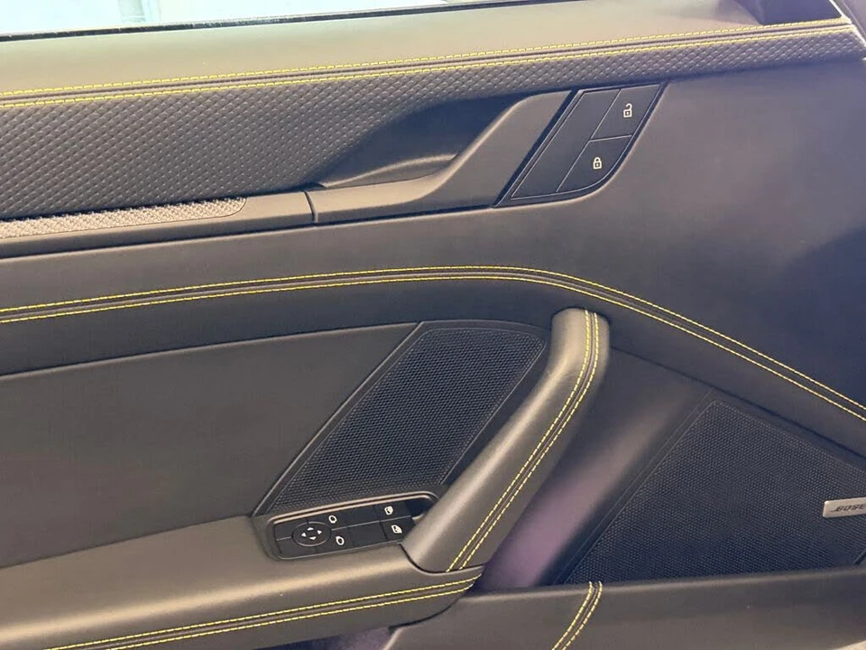 2022 Porsche 992 GT3 - Image 14 of 26