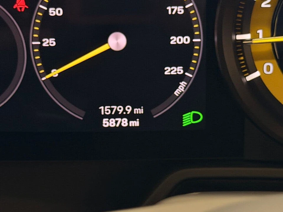 2022 Porsche 992 GT3 - Image 21 of 26