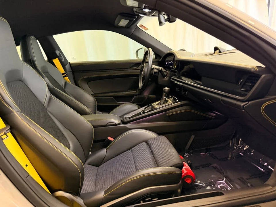2022 Porsche 992 GT3 - Image 16 of 26